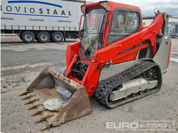 Minicargadora BOBCAT T590