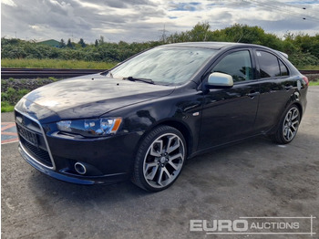 Coche MITSUBISHI
