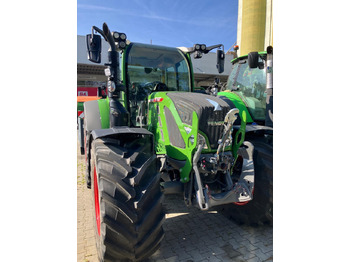 Tractor FENDT 516 Vario