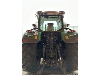 Tractor Fendt 724 Vario S4 ProfiPlus: foto 4