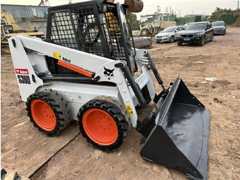 Minicargadora BOBCAT S300