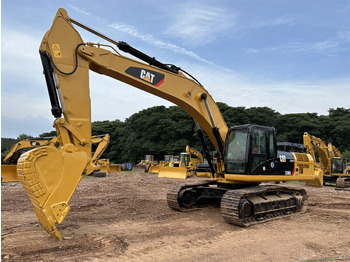 Excavadora de cadenas CATERPILLAR 330DL