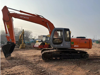 Excavadora HITACHI EX200
