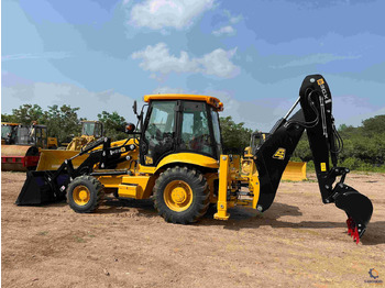 Retroexcavadora JCB 3CX