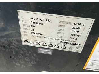 Carretilla elevadora eléctrica Jungheinrich EFG318: foto 5