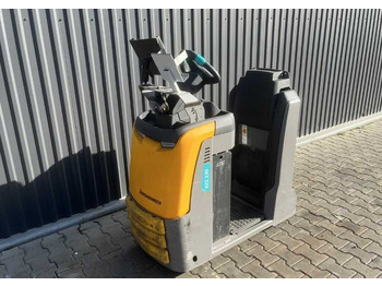 Remolcadora JUNGHEINRICH