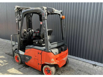 Carretilla elevadora eléctrica Linde E16P-02: foto 3