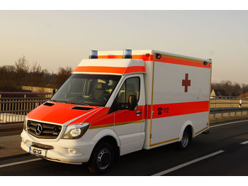 Ambulancia MERCEDES-BENZ Sprinter 519