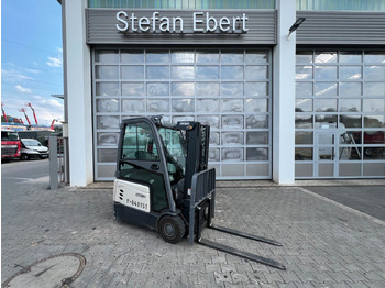 Carretilla elevadora eléctrica CROWN