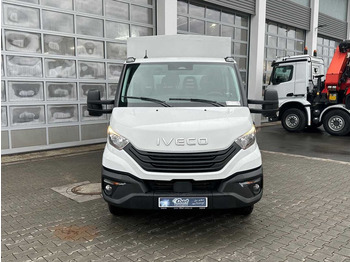 Arrendamiento de Iveco Daily 50C18H A8 DoKa *AHK*Automatik*7-Sitze*  Iveco Daily 50C18H A8 DoKa *AHK*Automatik*7-Sitze*: foto 2