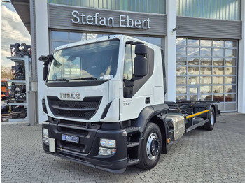 Arrendamiento de  Iveco Stralis AT190S31/P BDF Klima Standh. AHK Bett Iveco Stralis AT190S31/P BDF Klima Standh. AHK Bett: foto 3