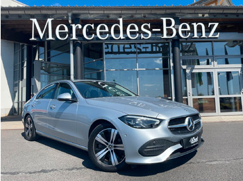 Berlina MERCEDES-BENZ