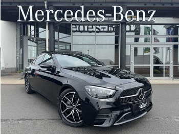 Berlina MERCEDES-BENZ