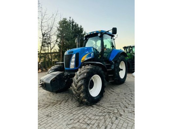 Tractor NEW HOLLAND T8040