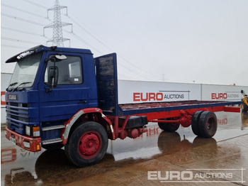Camión caja abierta SCANIA 82