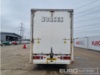Camión para caballos 1998 Mercedes 814: foto 4