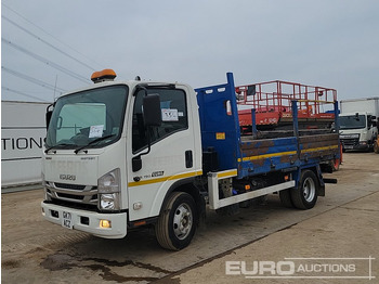 Camión volquete ISUZU