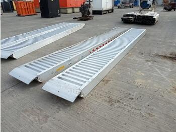 Implemento Unused 16' Aluminium Loading Ramps: foto 1