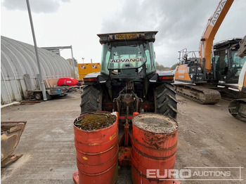 Tractor Massey Ferguson 6120: foto 4
