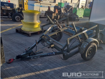 Remolque porta maquinaria