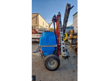 Maquinaria de jardinería