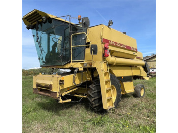 Arrendamiento de New Holland TX 30 New Holland TX 30: foto 2
