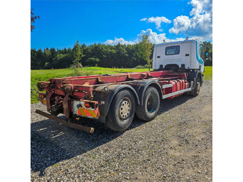 Camión con equipo de cable Scania P310: foto 4