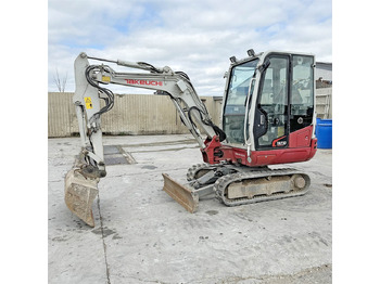 Miniexcavadora TAKEUCHI