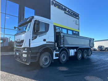 Camión volquete IVECO X-WAY
