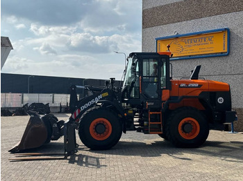 Minicargadora Doosan DEVELON / DOOSAN DL200-7,: foto 3
