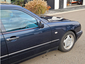Berlina Mercedes-Benz E-Klasse (W210) _ 300 D Automatic: foto 4 Berlina Mercedes-Benz E-Klasse (W210) _ 300 D Automatic: foto 4