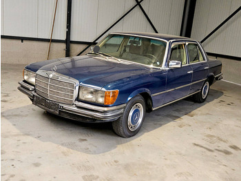 Berlina MERCEDES-BENZ