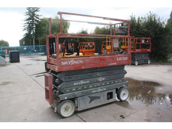 Plataforma de tijeras SKYJACK