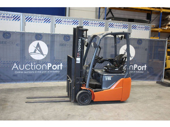 Carretilla elevadora eléctrica TOYOTA