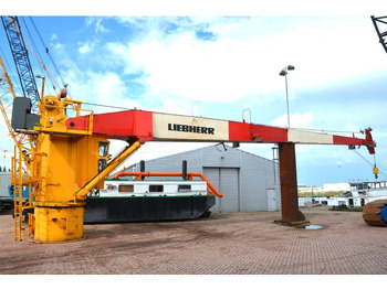 Grúa LIEBHERR