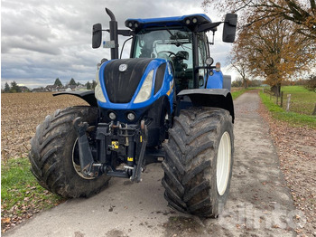 Tractor NEW HOLLAND T7.230