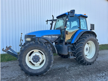 Tractor NEW HOLLAND TM