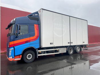 Camión caja cerrada VOLVO FH 500
