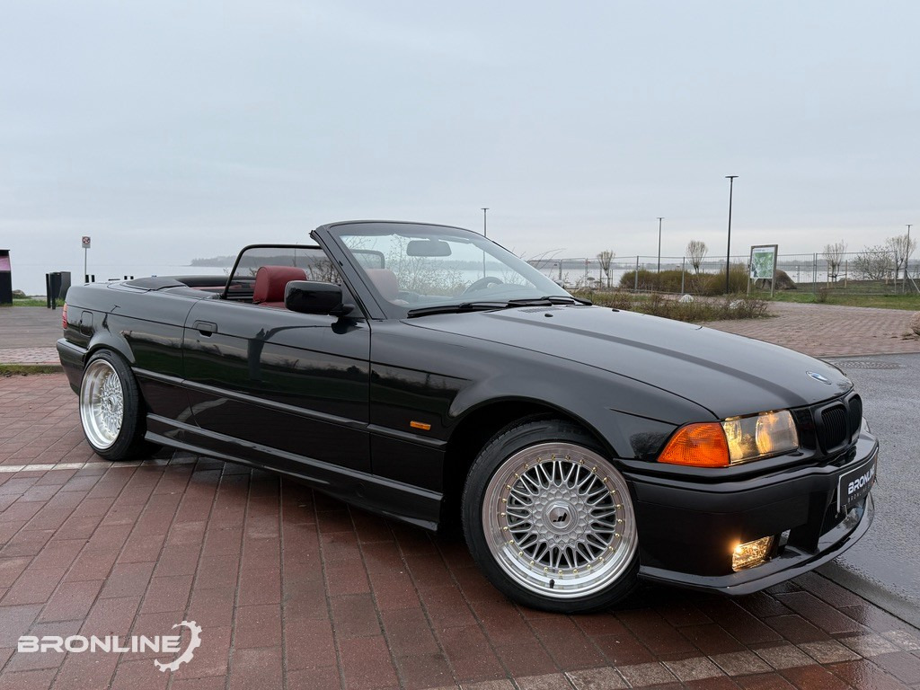 1999 BMW E36 2.5l 125kW Cabrio - Coche: foto 1 1999 BMW E36 2.5l 125kW Cabrio - Coche: foto 1