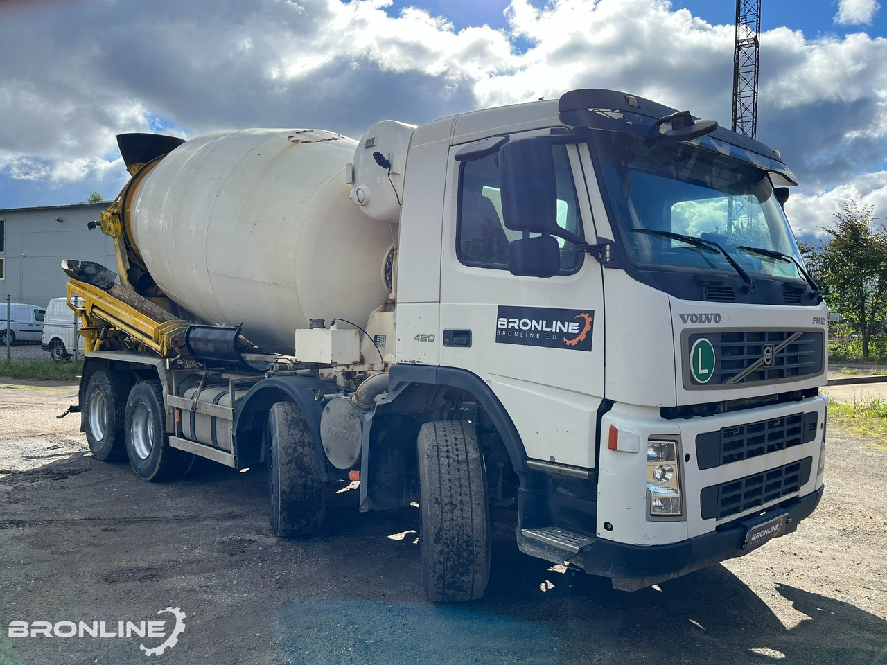 2004 Volvo FM12 420 8x4 Intermix 10m³ - Camión hormigonera: foto 2 2004 Volvo FM12 420 8x4 Intermix 10m³ - Camión hormigonera: foto 2