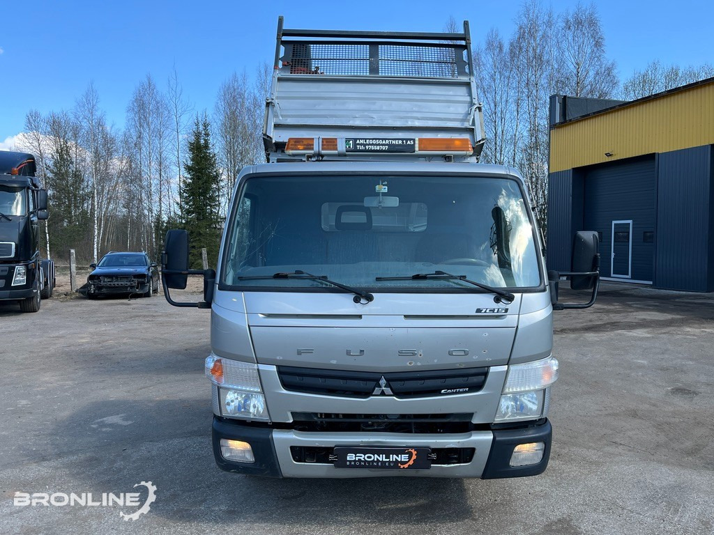 2013 Mitsubishi Fuso Canter 7C15 Tipper - Camión volquete: foto 3 2013 Mitsubishi Fuso Canter 7C15 Tipper - Camión volquete: foto 3