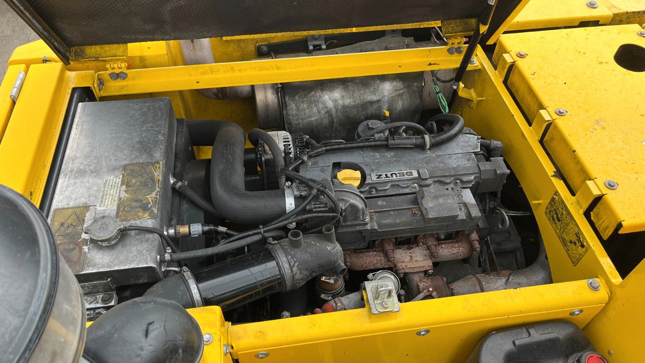 Manipulador de materiales Fuchs TeRex MHL 320 D Umschlagbagger Greifer Pratzen: foto 9