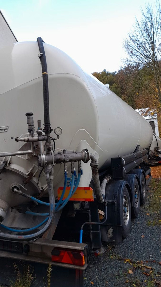 Spitzer SK 2753 CAL 53m³ Kippsilo - Semirremolque silo: foto 2 Spitzer SK 2753 CAL 53m³ Kippsilo - Semirremolque silo: foto 2