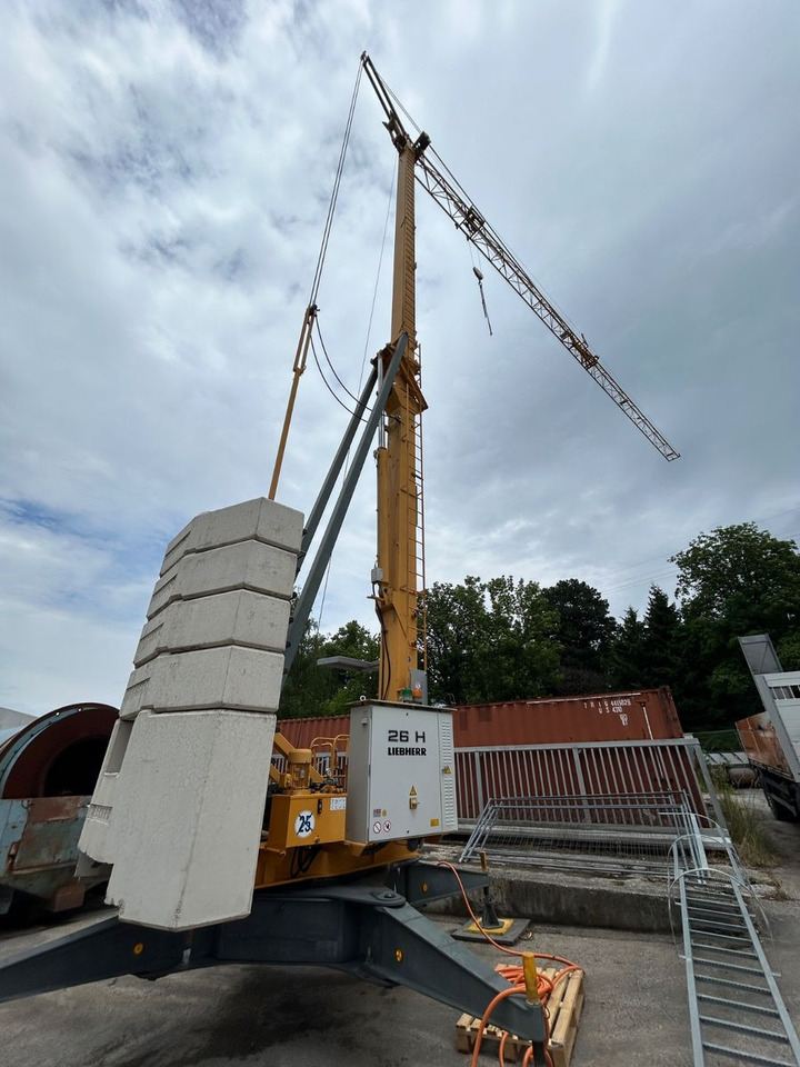 Liebherr Schnellbaukran 26 H Bj.: 2015 - Grúa torre: foto 1 Liebherr Schnellbaukran 26 H Bj.: 2015 - Grúa torre: foto 1