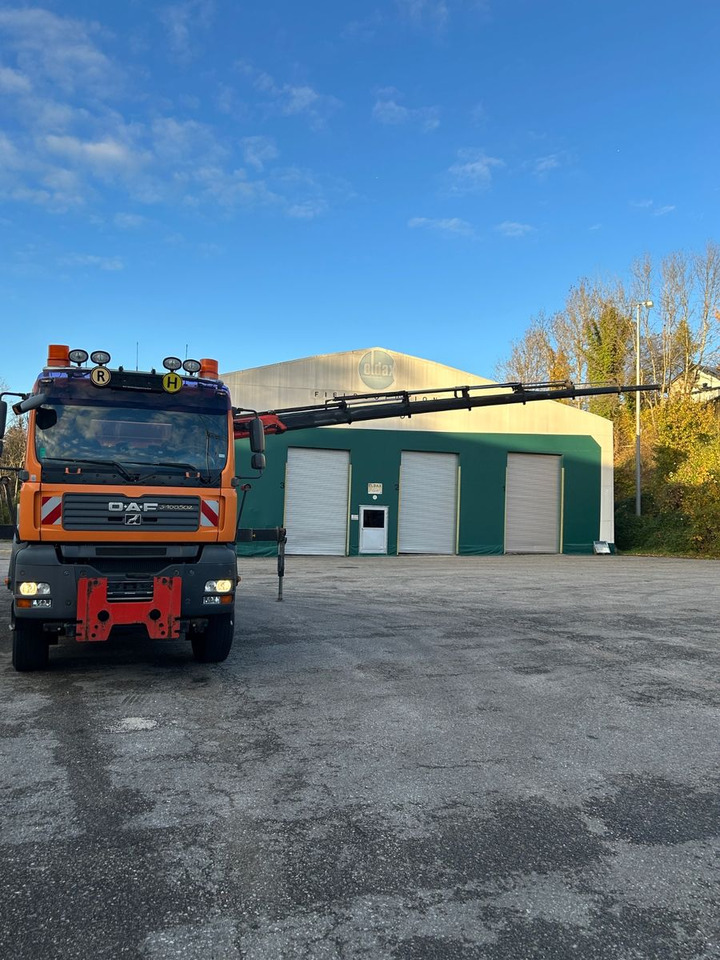 MAN TGA 28.400 6x-4BL Palfinger 23002 - Camión volquete, Camión grúa: foto 3 MAN TGA 28.400 6x-4BL Palfinger 23002 - Camión volquete, Camión grúa: foto 3