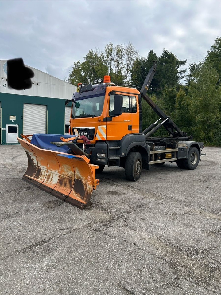 MAN TGS 18.360 4x4 BL - Camión multibasculante: foto 1 MAN TGS 18.360 4x4 BL - Camión multibasculante: foto 1