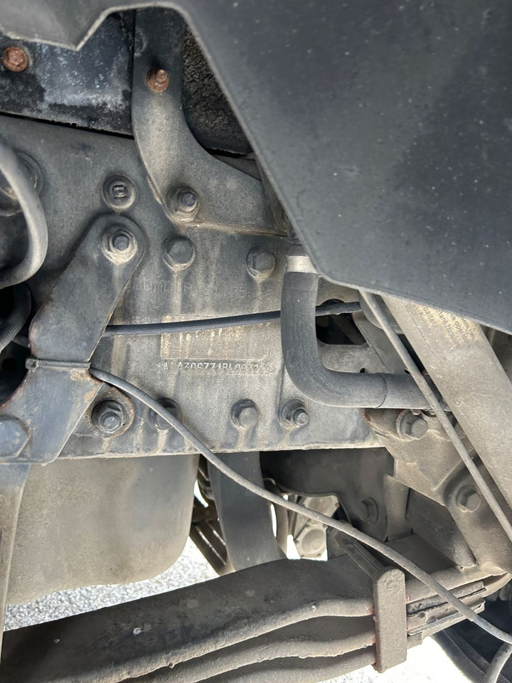 MAN TGS 33.400 6x4 Kipper Palfinger Kran - Camión volquete, Camión grúa: foto 4 MAN TGS 33.400 6x4 Kipper Palfinger Kran - Camión volquete, Camión grúa: foto 4