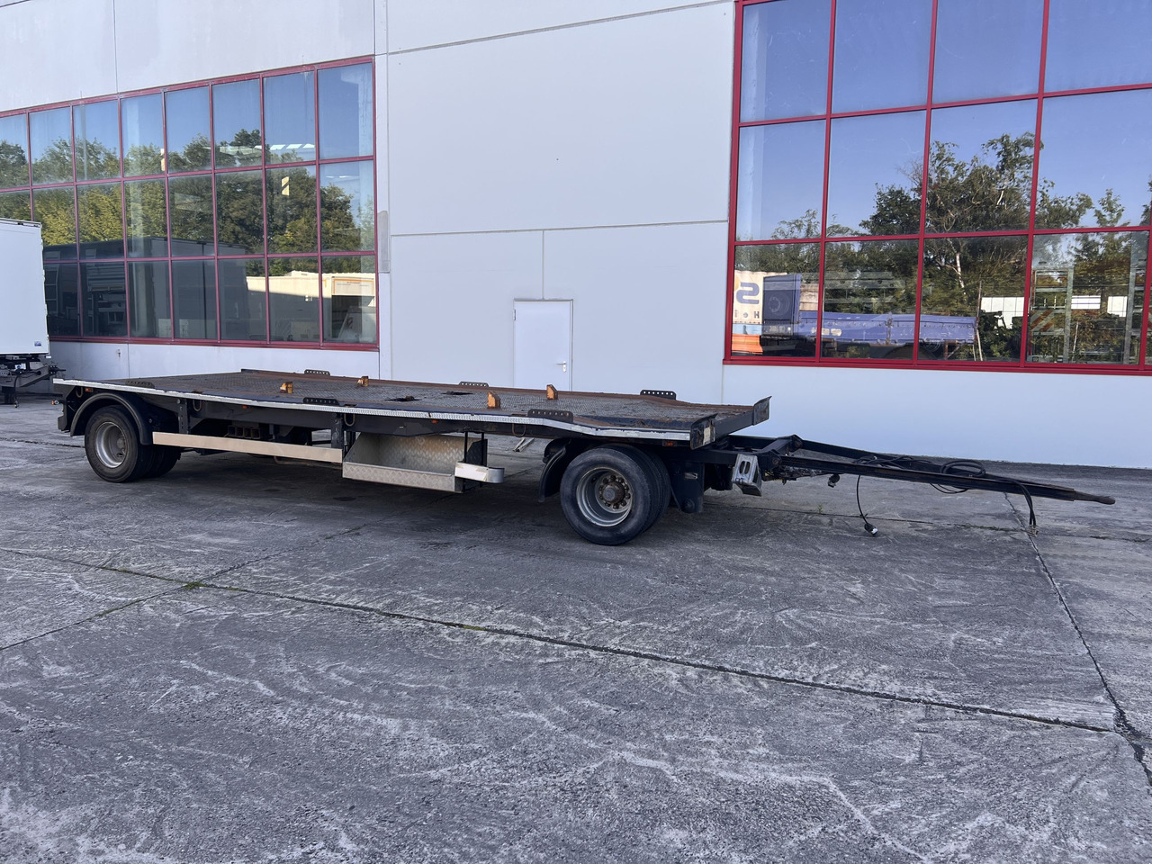 Dinkel DAC 18000 2 Achs Kombi- Anhänger für Abroll- oder Absetzmulden oder Tieflader - Remolque portacontenedore/ Intercambiable: foto 1 Dinkel DAC 18000 2 Achs Kombi- Anhänger für Abroll- oder Absetzmulden oder Tieflader - Remolque portacontenedore/ Intercambiable: foto 1