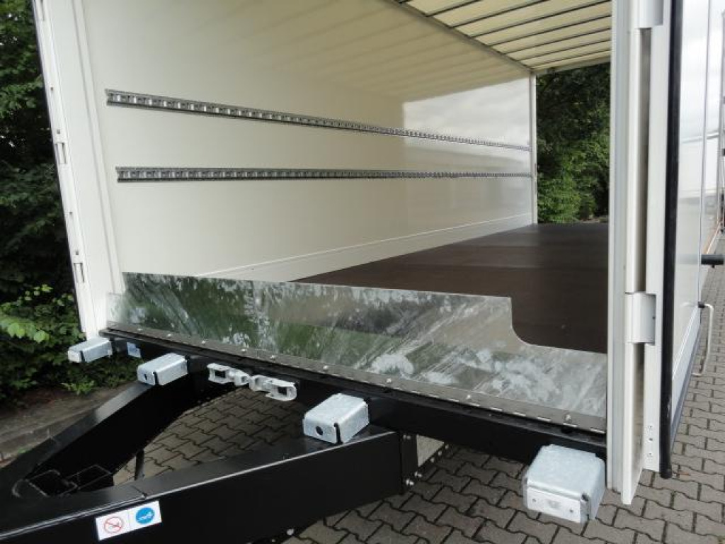 Möslein EK 1- D 7,3 1 Achs Kofferanhänger Durchladen, Neufahrzeug - Remolque caja cerrada: foto 4 Möslein EK 1- D 7,3 1 Achs Kofferanhänger Durchladen, Neufahrzeug - Remolque caja cerrada: foto 4