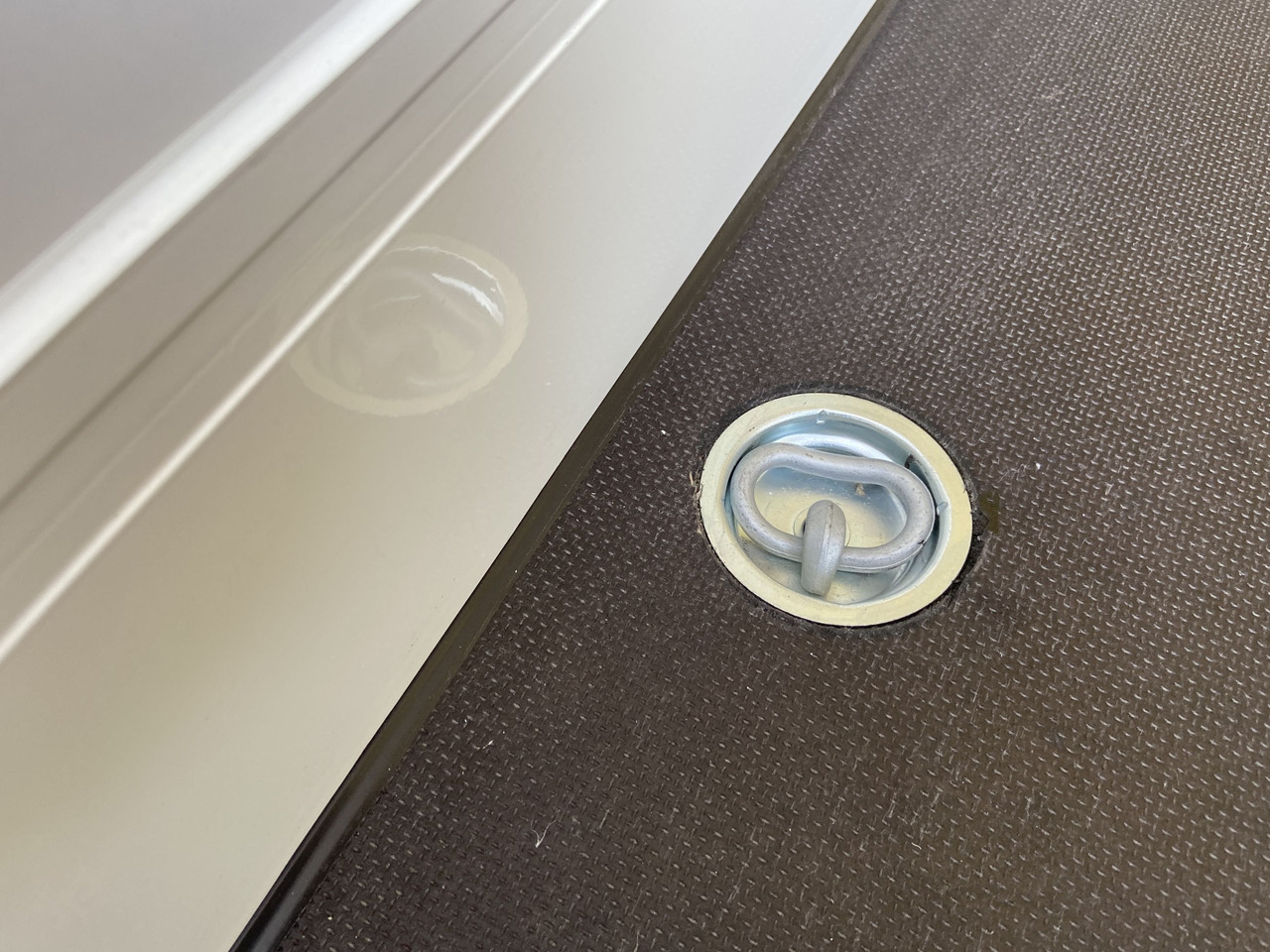 Möslein TK0105D-L Weiß Tandem Koffer, Ladebordwand 1,5 t + DurchladbarNeufahrzeug -- - Remolque caja cerrada: foto 5 Möslein TK0105D-L Weiß Tandem Koffer, Ladebordwand 1,5 t + DurchladbarNeufahrzeug -- - Remolque caja cerrada: foto 5